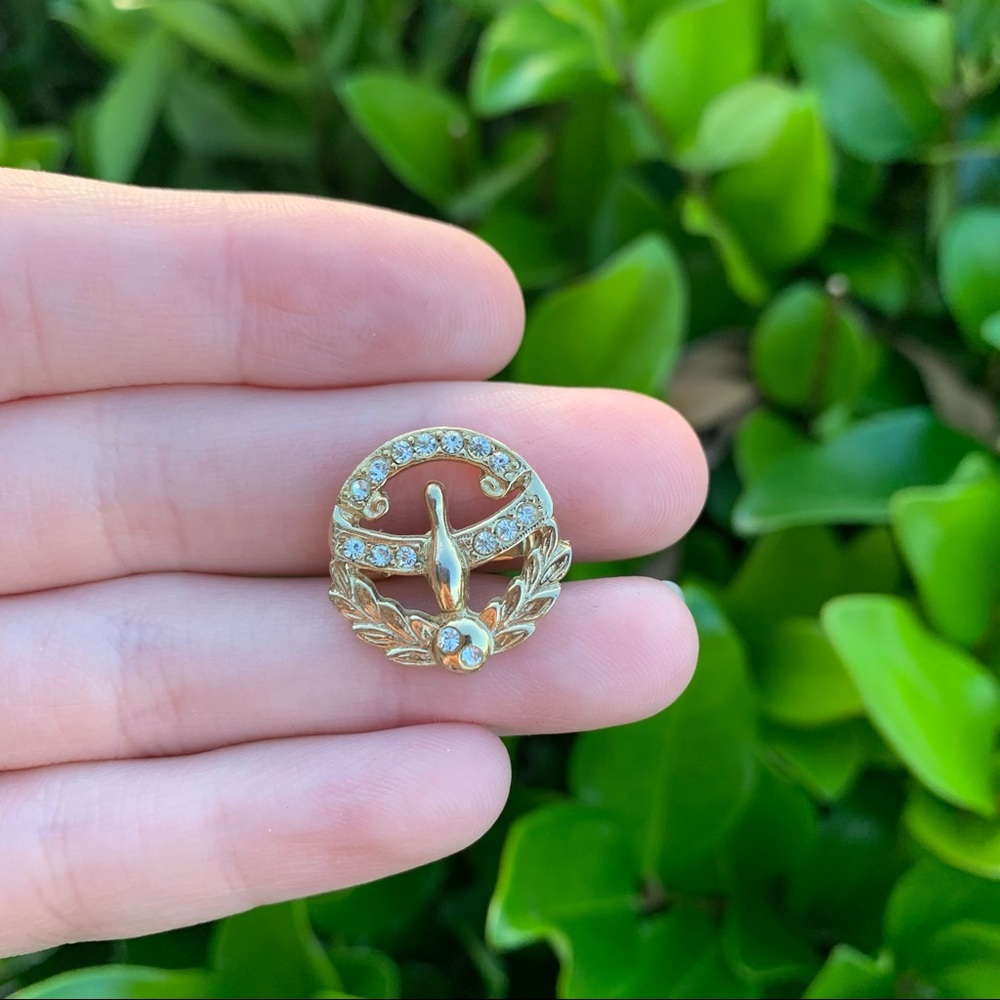 🎳 Tiny Vintage Gold Rhinestone Bowling Circular Brooch/Pin